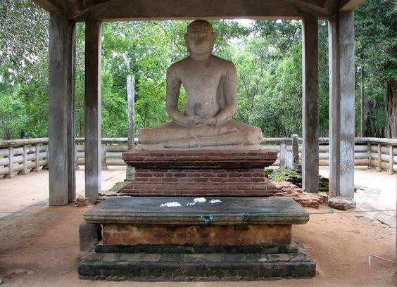 Samadhi Statue