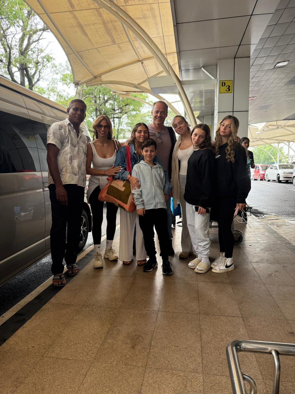 Testimonial images by Mr Yohanan Plesner Family